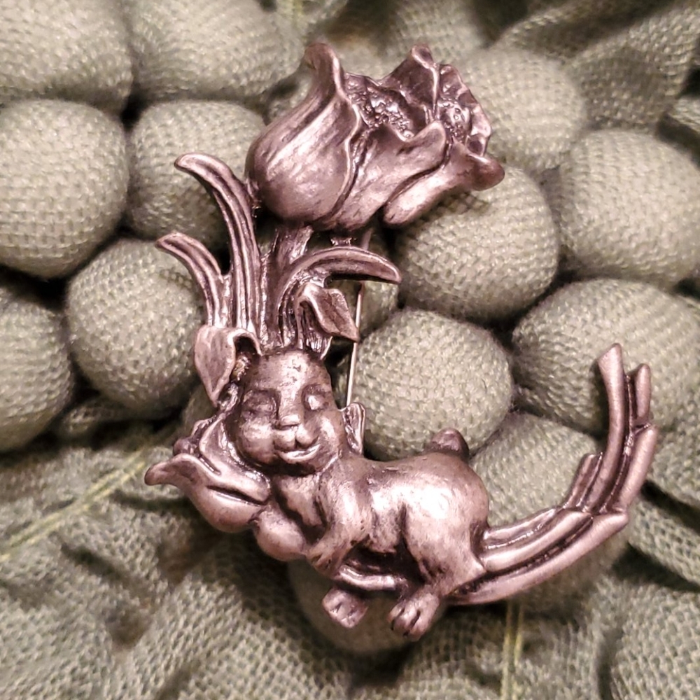 Vintage Pewter Spring flower rabbit brooch